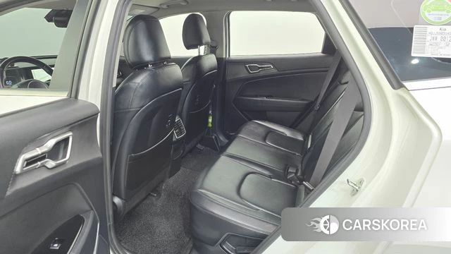 Kia Sportage 5th Generation Hybrid 2021 Белый из Кореи, фото 2
