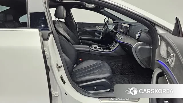 Mercedes-Benz CLS-Class C257 2020 Белый из Кореи, фото 2