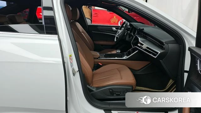Audi A6 (C8) 2023 Белый из Кореи, фото 2