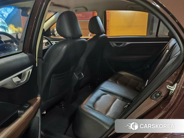 Geely Automobile Vision 2018 Коричневый из Китая, фото 2