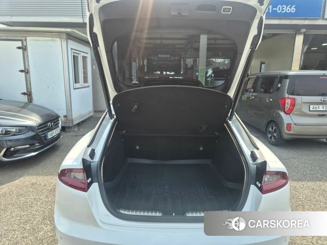 Kia Stinger 2018 Белый из Кореи, фото 2