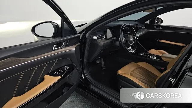 Kia K5 3rd generation 2021 Черный из Кореи, фото 2