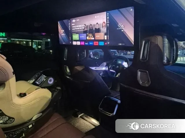 BMW i7 (G70) 2023 Белый из Кореи, фото 2