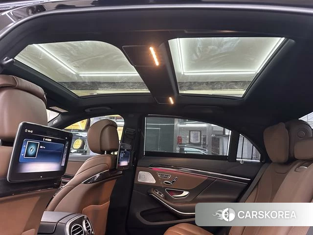 Mercedes-Benz S-class 2018 Черный из Китая, фото 2