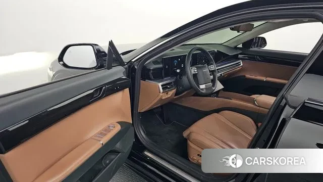 Hyundai Grandeur Hybrid (GN7) 2023 Черный из Кореи, фото 2