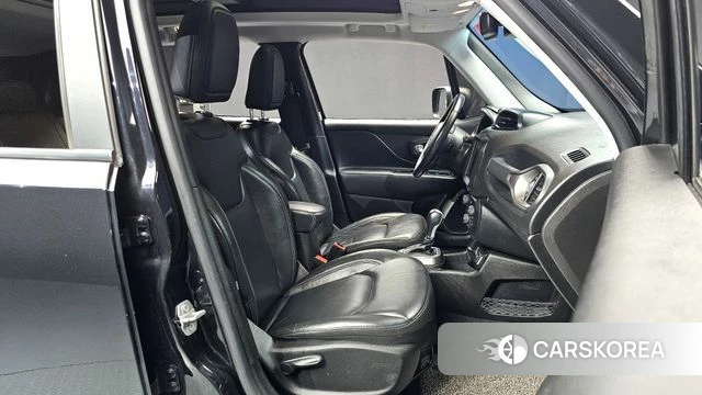 Jeep Renegade 2019 Черный из Кореи, фото 2