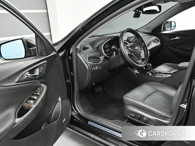 Chevrolet (GM Daewoo) The New Malibu 2019 Черный из Кореи, фото 2