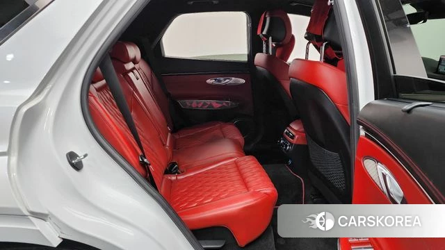 Genesis GV70 2022 Белый из Кореи, фото 2