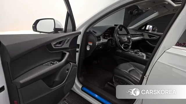 Audi Q7 (4M) 2019 Белый из Кореи, фото 2