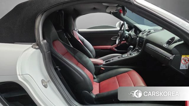 Porsche 718 Boxster 2020 Белый из Кореи, фото 2