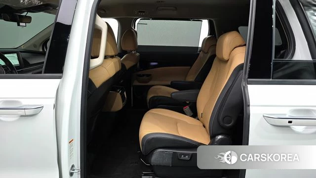 Kia Carnival 4th generation 2023 Белый из Кореи, фото 2