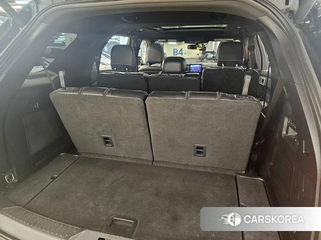 Ford Explorer 6th Generation 2020 Черный из Кореи, фото 2