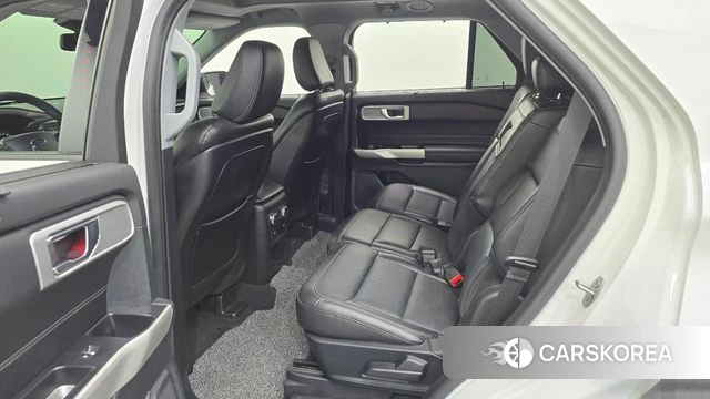 Ford Explorer 6th Generation 2020 Белый из Кореи, фото 2