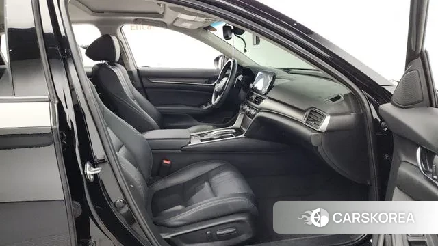 Honda Accord 10th Generation 2018 Черный из Кореи, фото 2