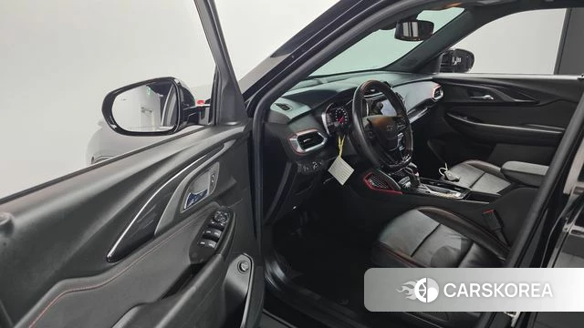 Chevrolet (GM Daewoo) Trailblazer 2021 Черный из Кореи, фото 2