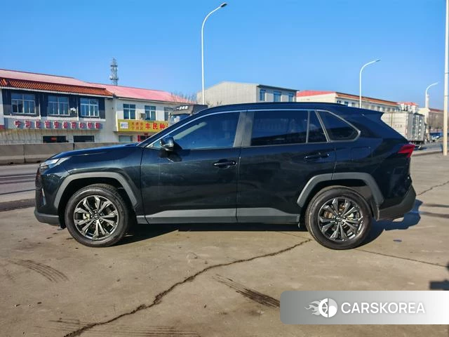Toyota RAV4 Rongfang 2023 Черный из Китая, фото 2