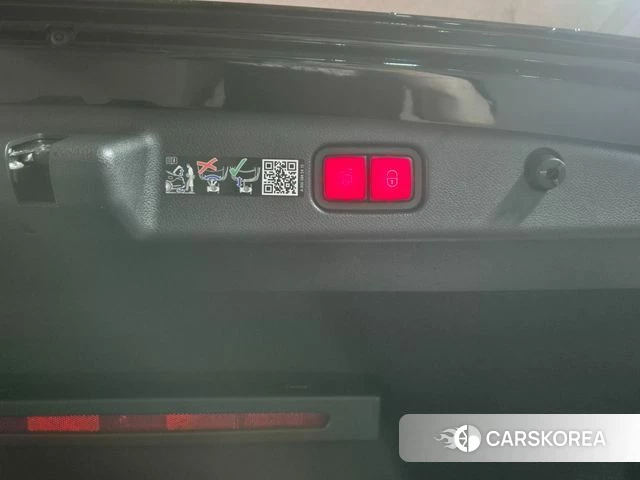 Mercedes-Benz E-Class W214 2025 Черный из Кореи, фото 2