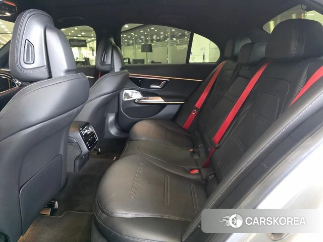 Mercedes-Benz E-Class W214 2026 Серебряный из Кореи, фото 2