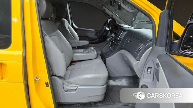 Hyundai The New Grand Starex 2020 Желтый из Кореи, фото 2