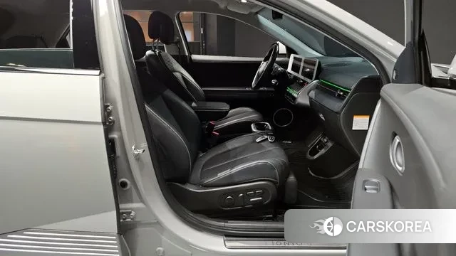 Hyundai Ionic 5 2022 Серебристо-серый из Кореи, фото 2