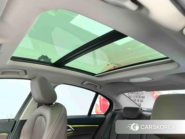 BMW 1 series 2021 Белый из Китая, фото 2