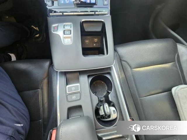 Hyundai The New Grandeur IG Hybrid 2022 Черный из Кореи, фото 2