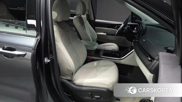 Kia Carnival 4th generation 2021 Серый из Кореи, фото 2