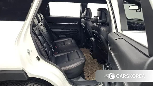 Ssangyong Torres EVX 2024 Белый из Кореи, фото 2