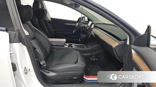 Tesla Model 3 2022 Белый из Кореи, фото 2