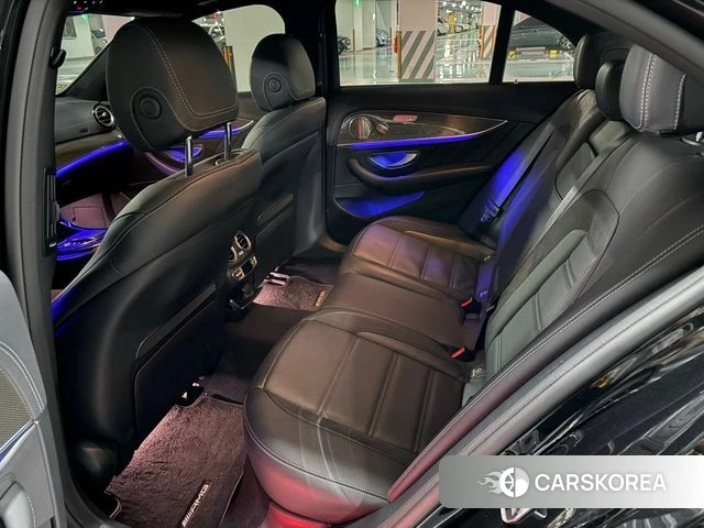 Mercedes-Benz E-Class W213 2022 Черный из Кореи, фото 2