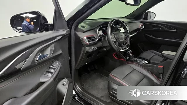 Chevrolet (GM Daewoo) Trailblazer 2021 Черный из Кореи, фото 2