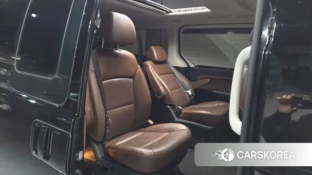 Hyundai The New Grand Starex 2018 Черный из Кореи, фото 2