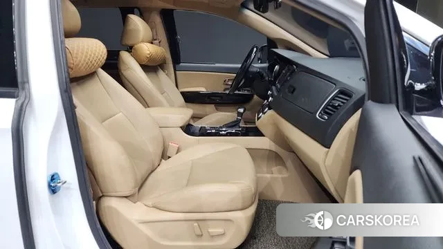 Kia The New Carnival 2018 Белый из Кореи, фото 2