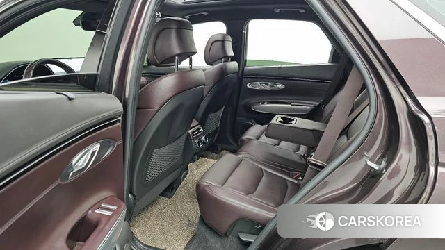 Genesis GV70 2022 Фиолетовый из Кореи, фото 2