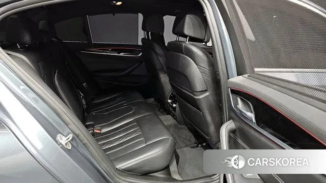 BMW 5 Series (G30) 2019 Серый из Кореи, фото 2