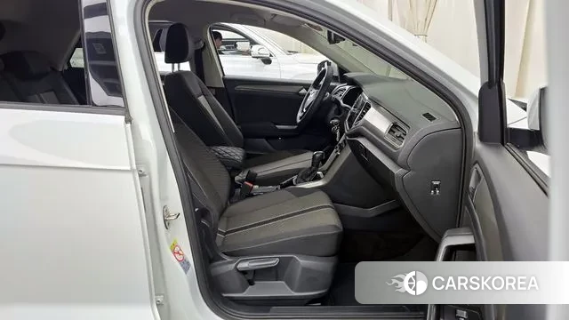 Volkswagen T-Roc 2021 Белый из Кореи, фото 2