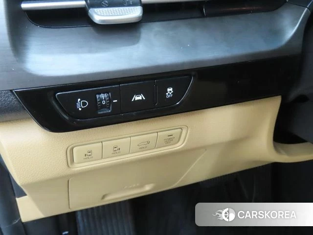 Kia Carnival 4th generation 2021 Серебристо-серый из Кореи, фото 2
