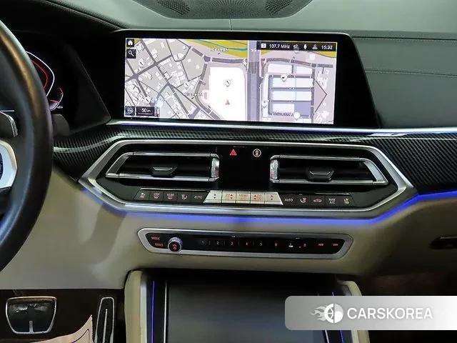 BMW X6 (G06) 2021 Черный из Кореи, фото 2