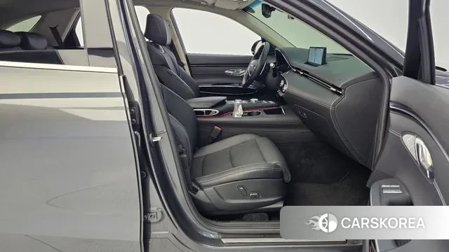 Genesis GV70 2022 Серый из Кореи, фото 2