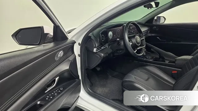 Hyundai Avante (CN7) 2023 Белый из Кореи, фото 2