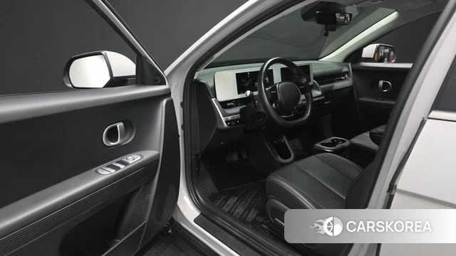 Hyundai Ionic 5 2022 Серебристо-серый из Кореи, фото 2