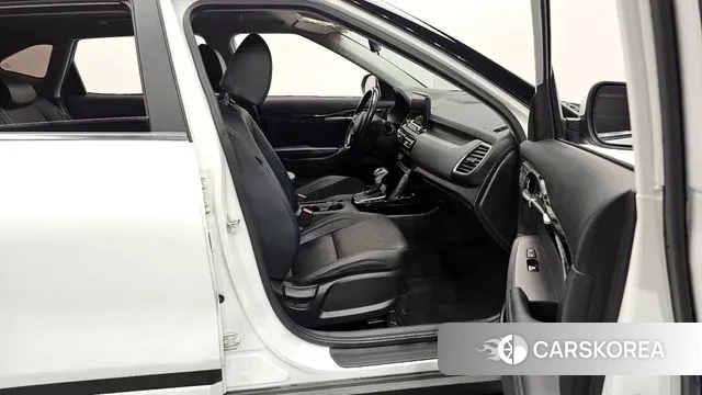 Kia Seltos 2022 Белый из Кореи, фото 2