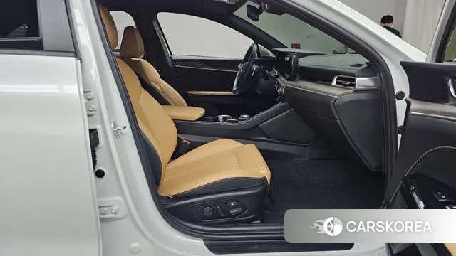 Kia K5 3rd generation 2021 Белый из Кореи, фото 2