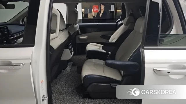 Kia The New Carnival 4th Generation 2025 Белый из Кореи, фото 2