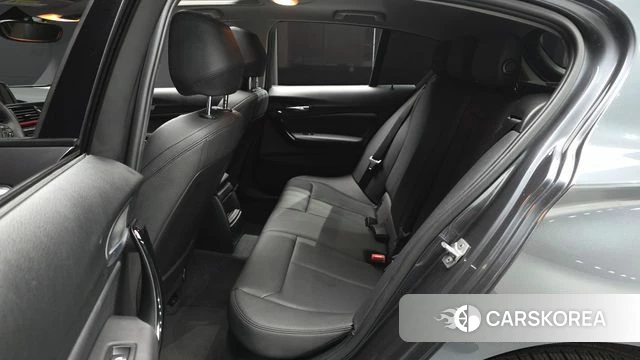BMW 1 Series (F20) 2019 Серый из Кореи, фото 2