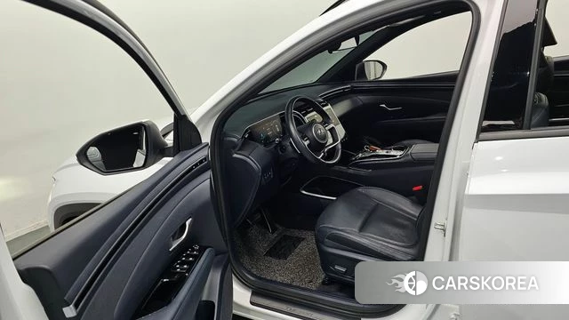 Hyundai Tucson (NX4) 2022 Белый из Кореи, фото 2