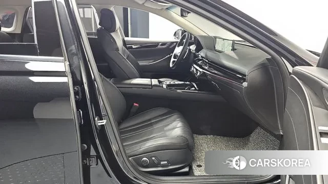 Genesis G80 (RG3) 2022 Черный из Кореи, фото 2