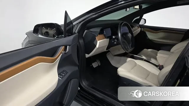 Tesla Model X 2020 Черный из Кореи, фото 2