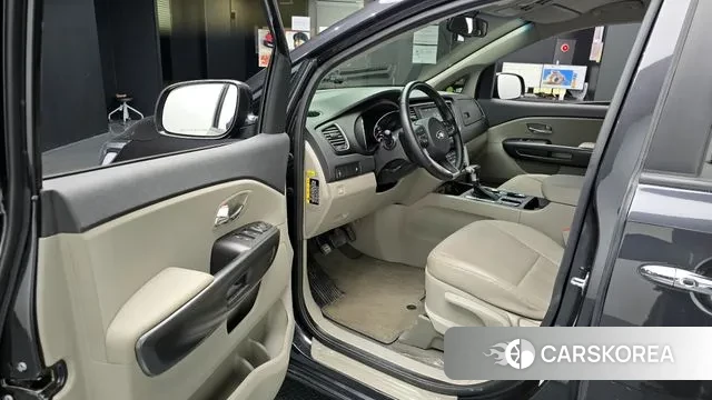 Kia The New Carnival 2019 Серый из Кореи, фото 2