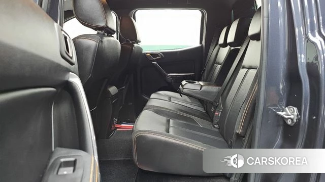 Ford Ranger 3rd Generation 2022 Серый из Кореи, фото 2